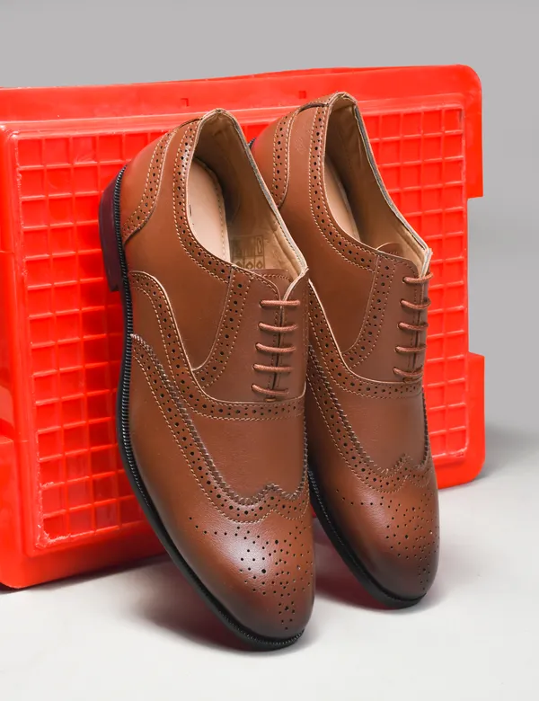 Rosetto_Romero_Alpha_Refined_Craftsmanship_Tan_Lace-Up_Brogue_Shoes_For_Men