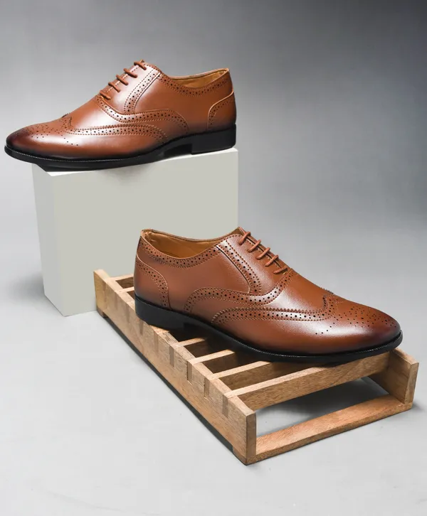 Rosetto_Romero_Alpha_Refined_Craftsmanship_Tan_Lace-Up_Brogue_Shoes_For_Men
