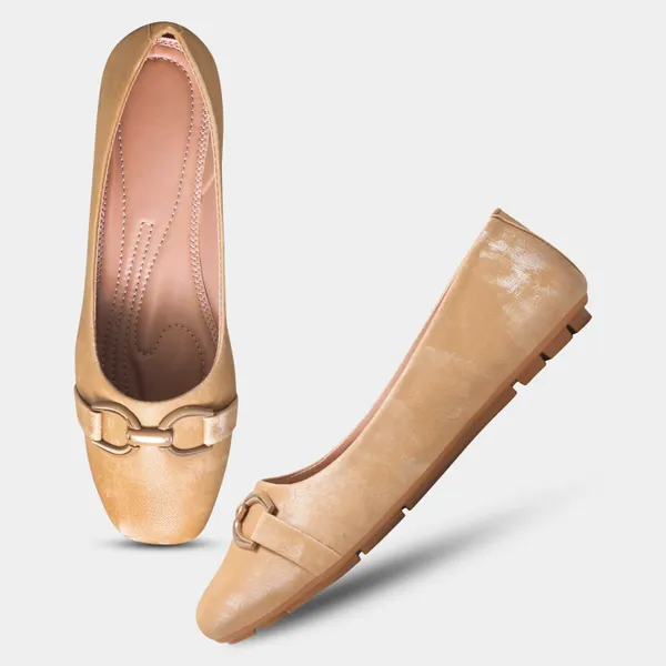 Peek_Vogue_Beige_Casual_Women_Bellies