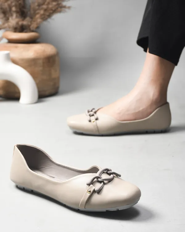 Peek_Victoria_Khaki_Women_Bellies