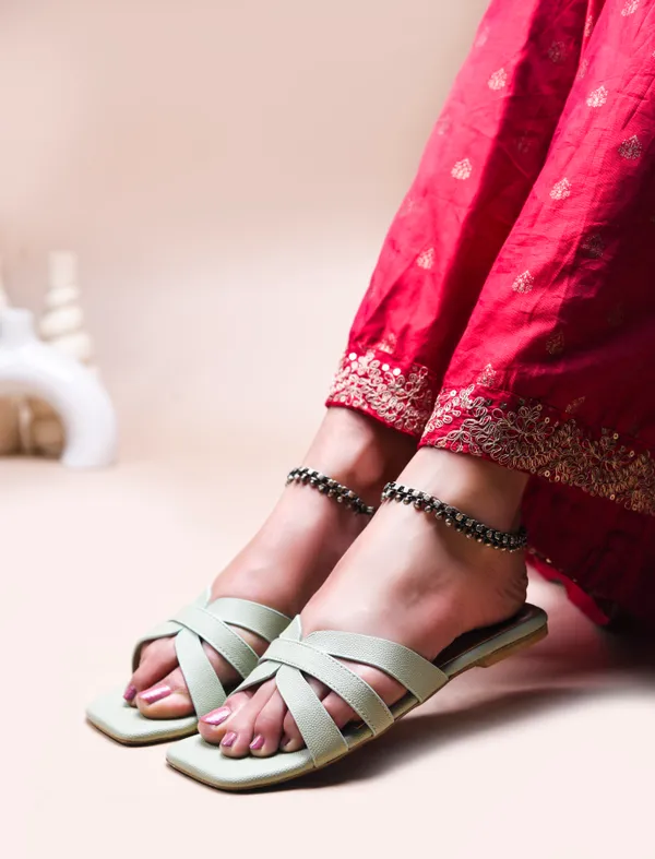 Peek_Supermodel_Green_Casual_Slippers