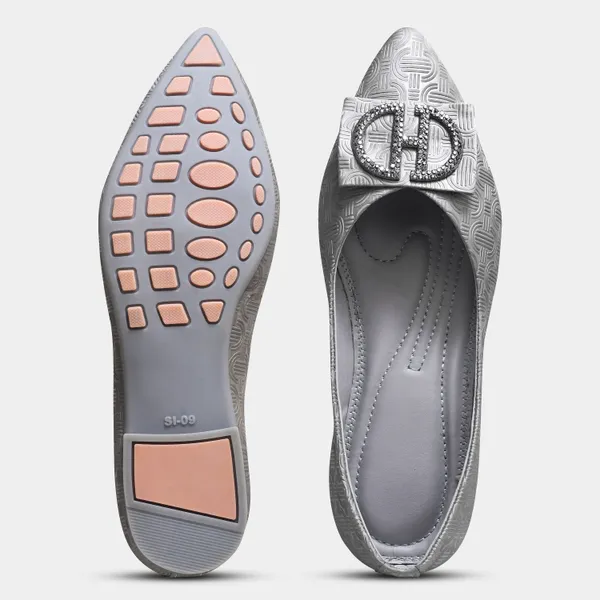 Peek_Class_Grey_Trendy_Pointed_Toe