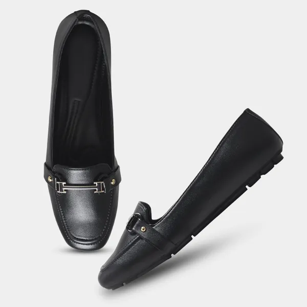 Peek_Helm_Black_Designer_Bellies_for