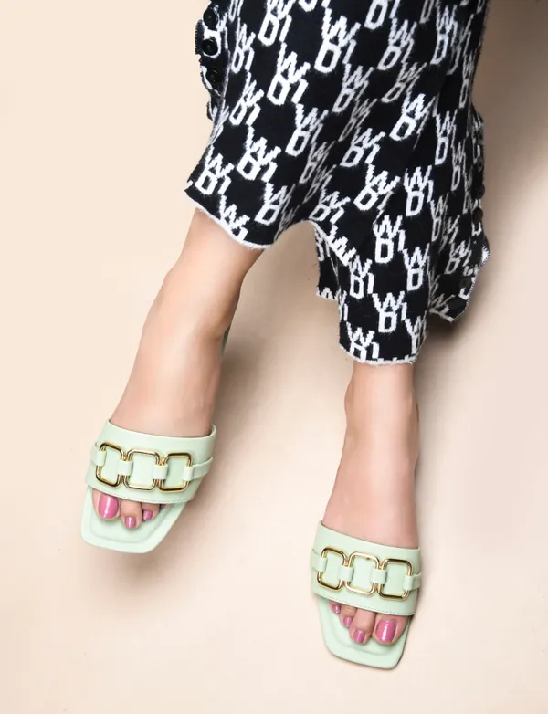 Peek_Poise_Green_Premium_Women_Flats