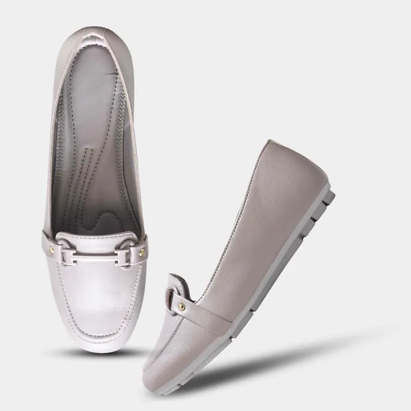 Peek_Helm_Khaki_Designer_Bellies_for