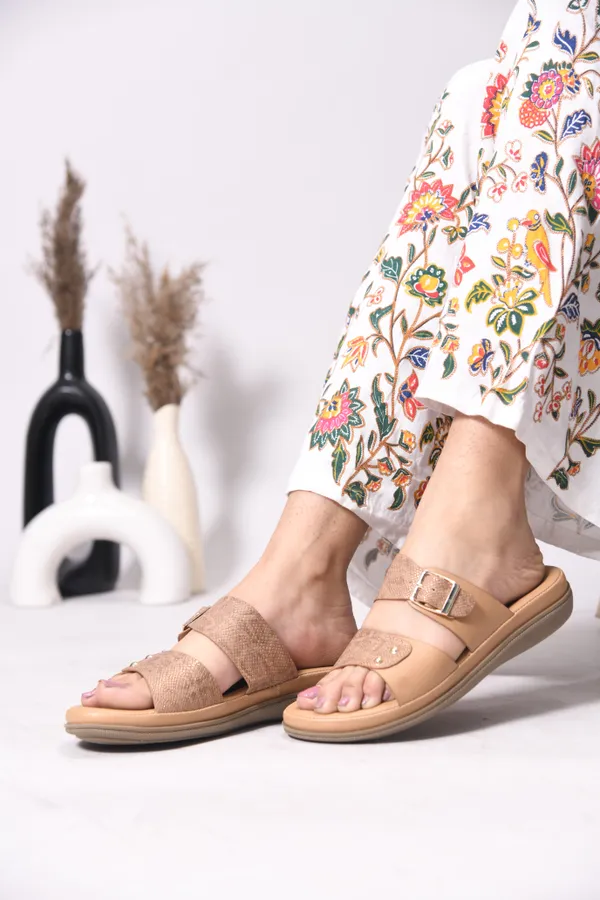 Peek_Elite_Beige_Office_&_Casual