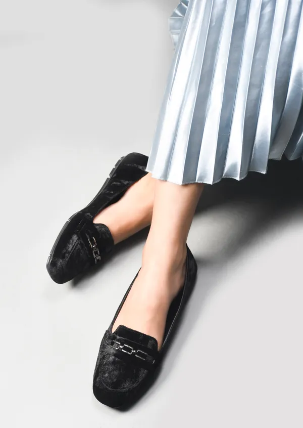 Peek_Aura_Black_Women_Classic_Bellies