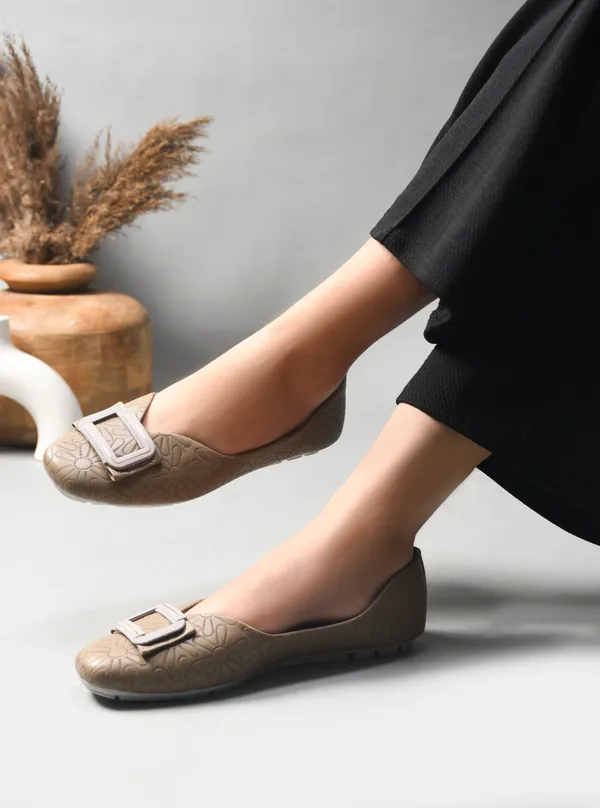 Peek_Floral_Khaki_Design_Soft_Footbed
