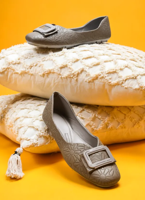 Peek_Floral_Khaki_Design_Soft_Footbed