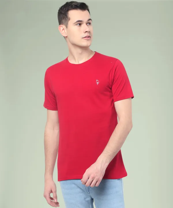 Red_Cotton_Blend_Solid_T-Shirt_For_Men