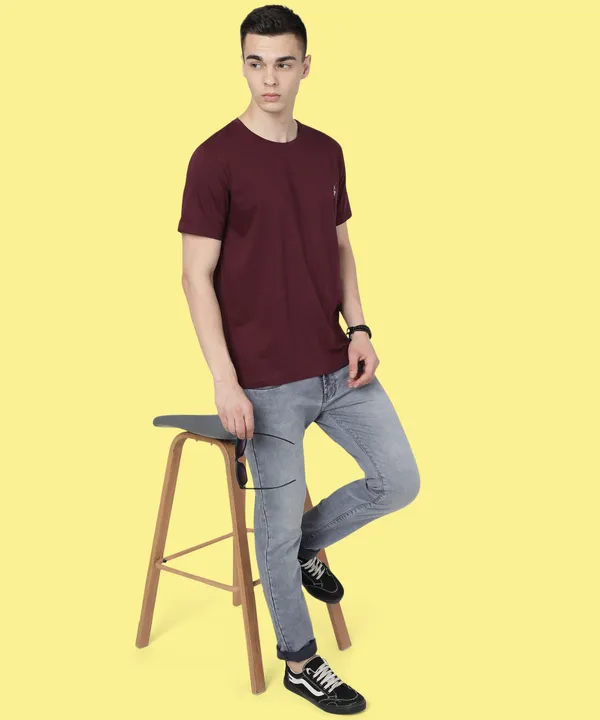 Purple_Cotton_Blend_Solid_T-Shirt_For_Men