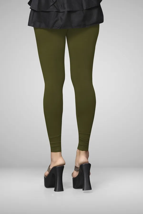 Light_Green_Cotton_Blend_Solid_Legging_For_Women