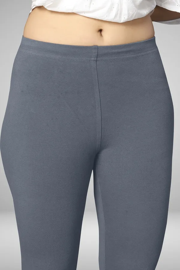 Grey_Cotton_Blend_Solid_Legging_For_Women
