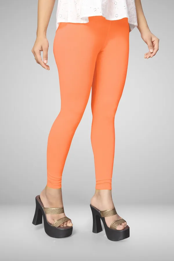 Peach_Blend_Solid_Legging_For_Women