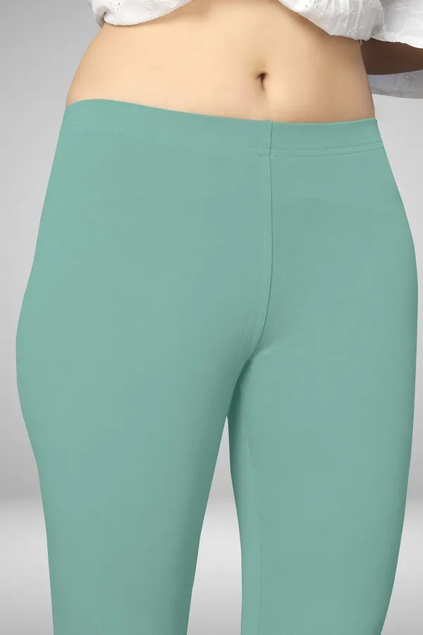 Light_Green_Cotton_Blend_Solid_Elastic_Casual_Leggings_For_Women_&_Girl