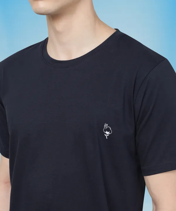 Dark_Blue_Cotton_Blend_Solid_T-Shirt_For_Men