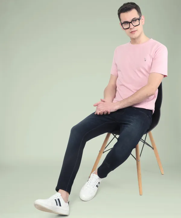 Pink_Cotton_Blend_Solid_T-Shirt_For_Men