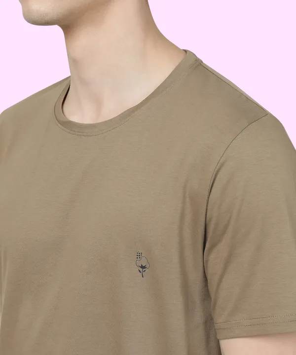 Brown_Cotton_Blend_Solid_T-Shirt_For_Men