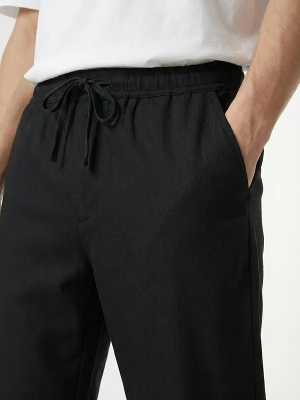 Men'S_Black_Straight_And_Olive_Green_Fit_Drawstring_Casual_Pants_(Pack_Of_2)