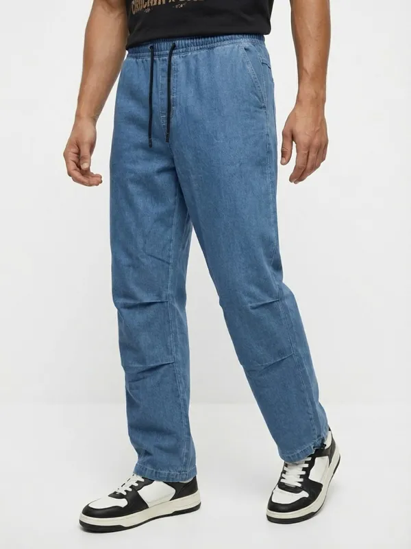 Men'S_Light_Blue_Denim_Drawstring_Joggers