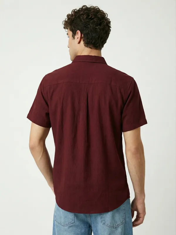 Men'S_Maroon_Short_Sleeve_Linen_Casual_Shirt