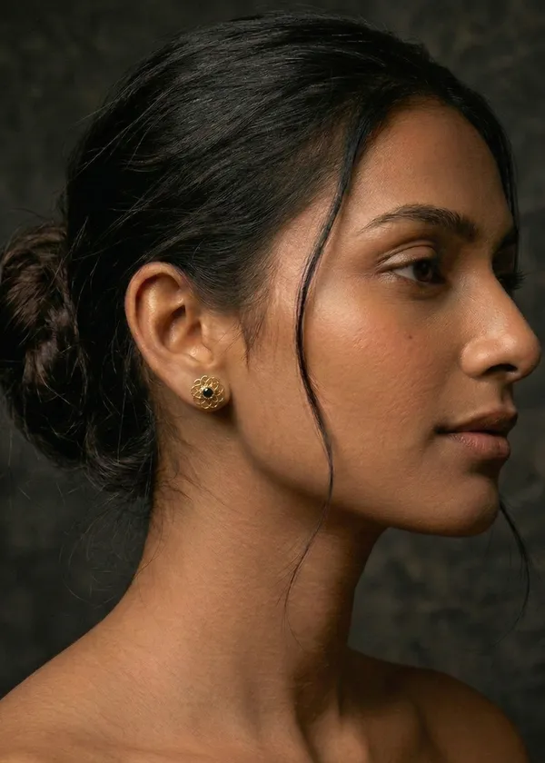 BRASS_GOLDEN_JAALI_BLACK_STONE_STUDS