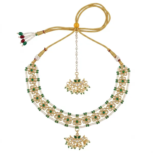 Emerald_Noor_Set_(with_Maan-tikka)_