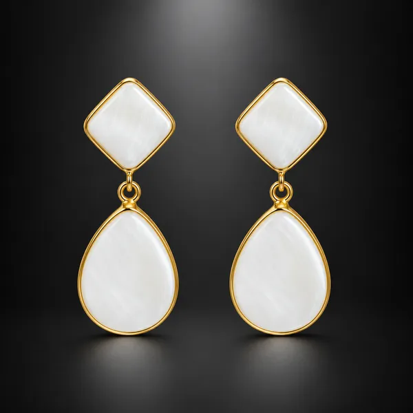 Ivory_Glow_Teardrop_Earrings