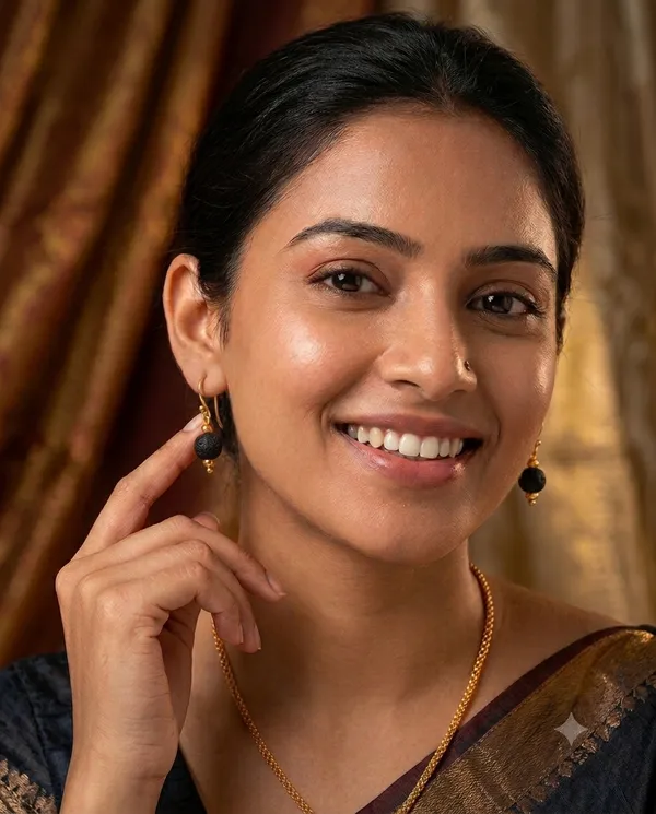 Karungali_Drop_Earrings
