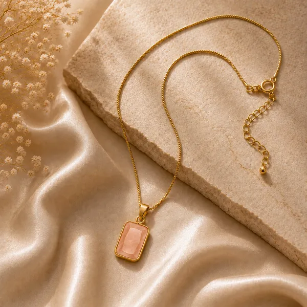 MONALISA_RECTANGLE_PENDANT_NECKLACE_-_NATURAL
