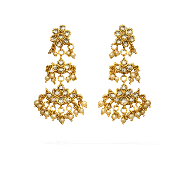 Moonlit_Pearl_Kundan_Set_(with_Maantika)_