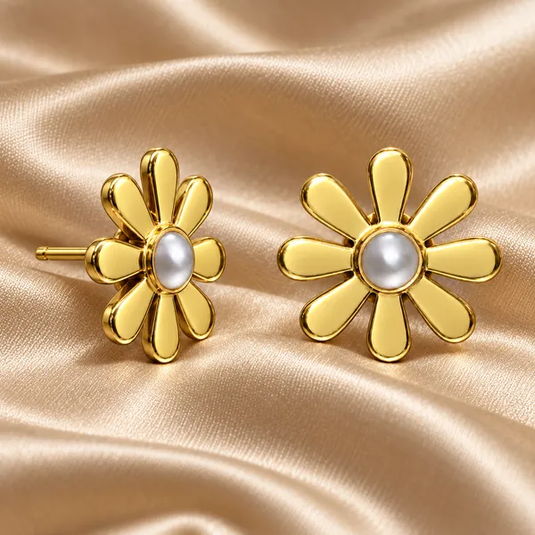 Pearl_Bloom_Stud_Earrings
