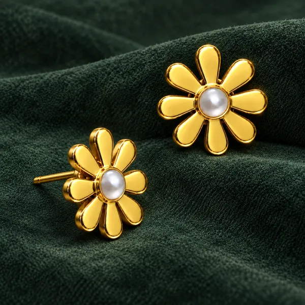 Pearl_Bloom_Stud_Earrings