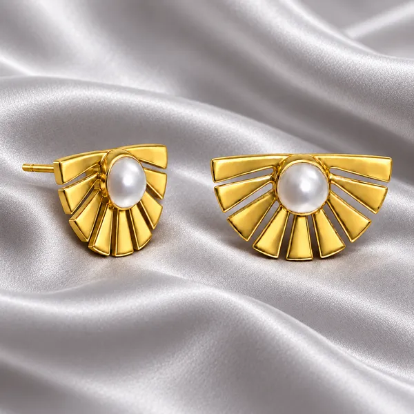 Pearl_Fan_Stud_Earrings