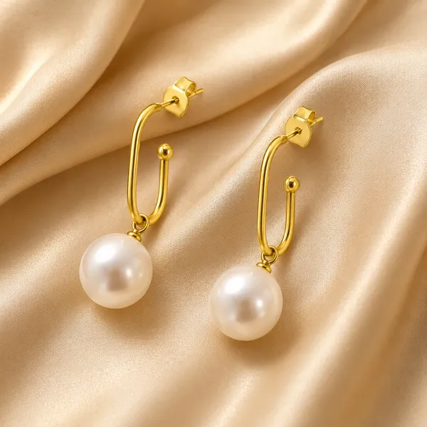 AURIM_BLAIR_EARRINGS_BRASS_J-HOOK_PEARL