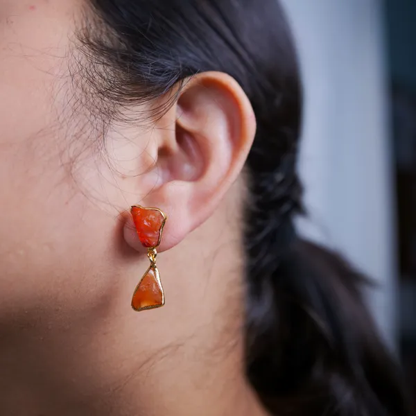 AURIM_BLAIR_EARRINGS__BRASS__ROUGH_AMBER_STONE_DUO_DROP_ORANGE_COLOUR