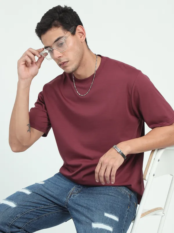 Unisex_GSM_240_Maroon_Tensel_Viscose_Round_Neck_Light_Weight_Drop-Shoulder_Sleeves_Oversized_T-Shirt