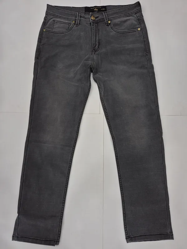 Black_Grey_Denim_Regular_Fit_Jeans_for_Men