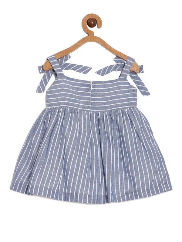 Grey_Cotton_Infant_Casual_Dress_With_Bows_For_Girls