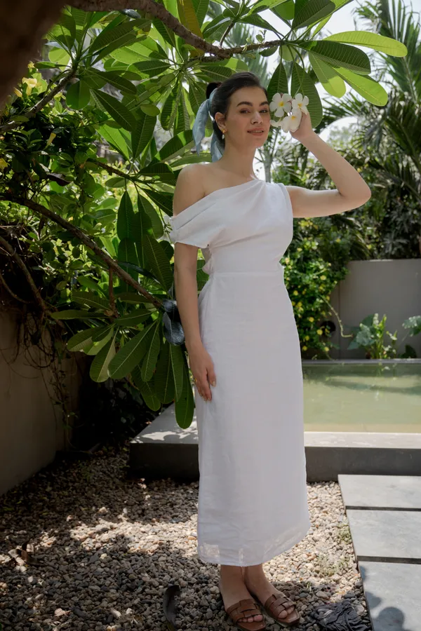 White_Linen_Dress_For_Women_&_Girl