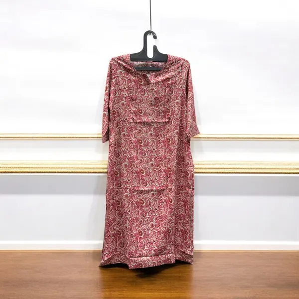 Multicolor_Cotton_Rayon_Printed_Straight_Fit_Kurti_For_Women