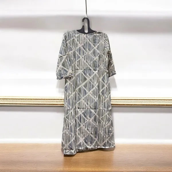 Multicolor_Cotton_Rayon_Printed_Straight_Fit_Kurti_For_Women