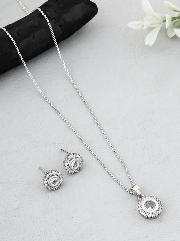 Silver_Plated_Earings_With_Pendant_For_Women