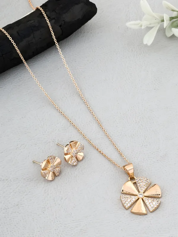 Golden_Plated_Earings_With_Pendant_For_Women