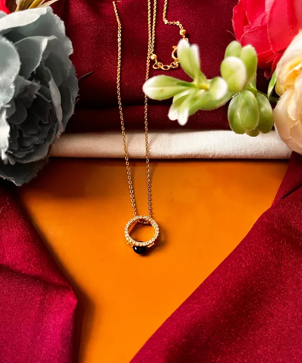 Golden_Plated_Fancy_Necklace_With_Pendant_For_Women
