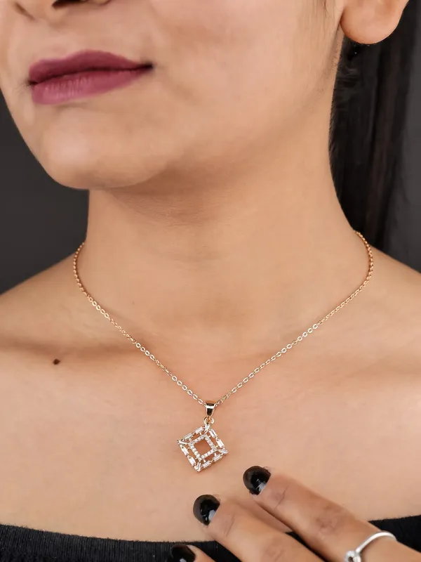 Golden_Plated_Fancy_Necklace_With_Pendant_For_Women