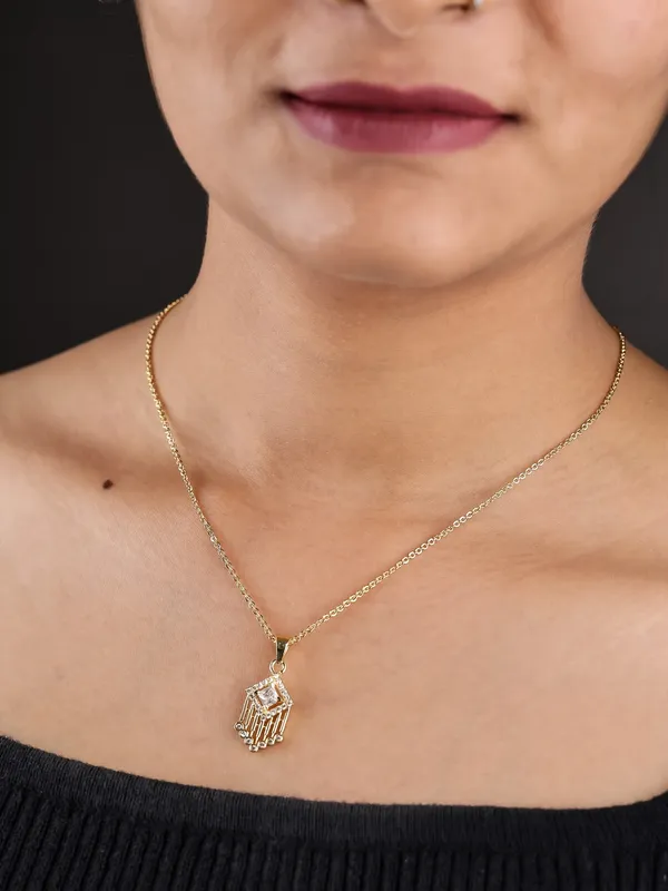 Golden_Plated_Fancy_Necklace_With_Pendant_For_Women