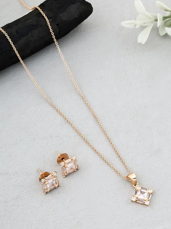 Golden_Plated_Earings_With_Pendant_For_Women