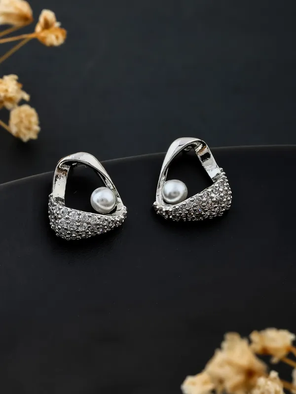 Golden_Plated_Fancy_Diamond_Earings_For_Women
