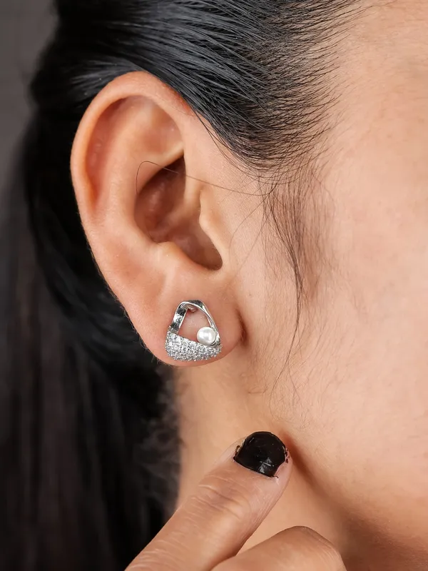 Golden_Plated_Fancy_Diamond_Earings_For_Women